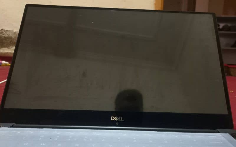 Dell precision 5530 4k touch display. 9