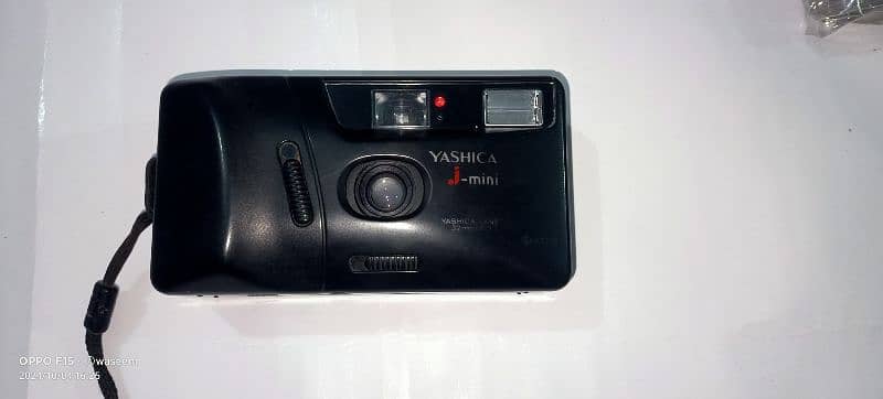 YASHICA  J. mini 0