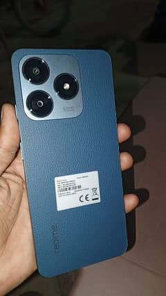 REALME C63