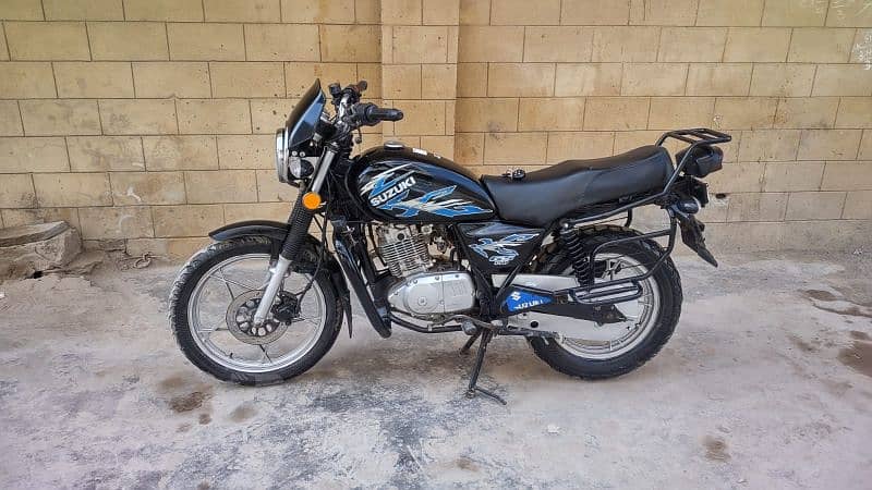 Suzuki 150 SE 2018 13