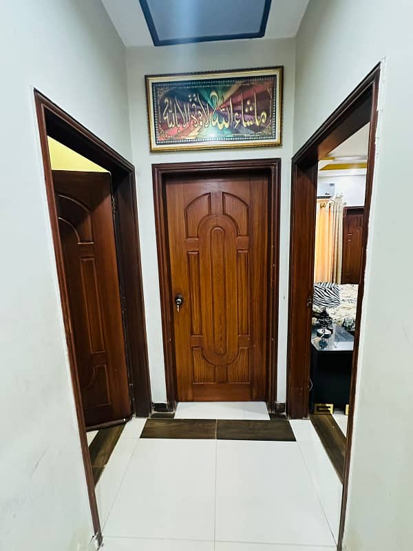 240 Sq House For sale In Rs. 35000000 Only 1