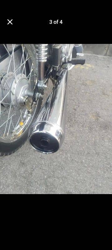 hona cg 125 chrome slincer original for exchange with black . 4