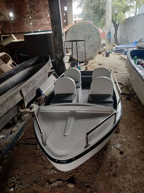 Fiberglass boat 4