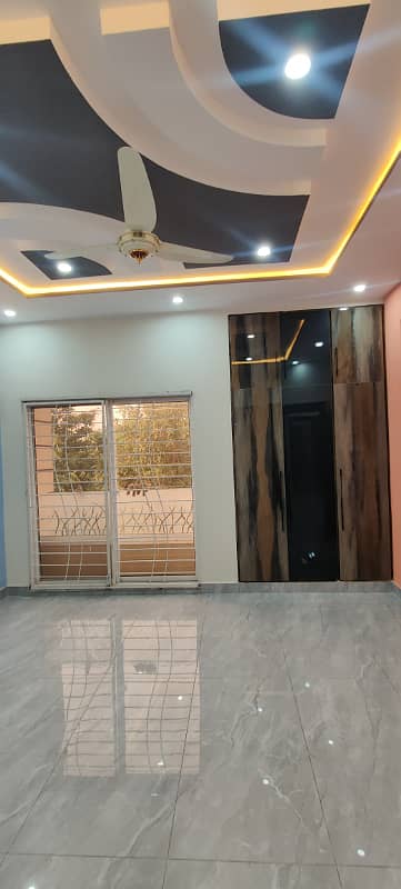 5 Marla Brand New House For Sale Prime Location at Main Canal Road Lahore Al-Hafeez Garden phase 2 4