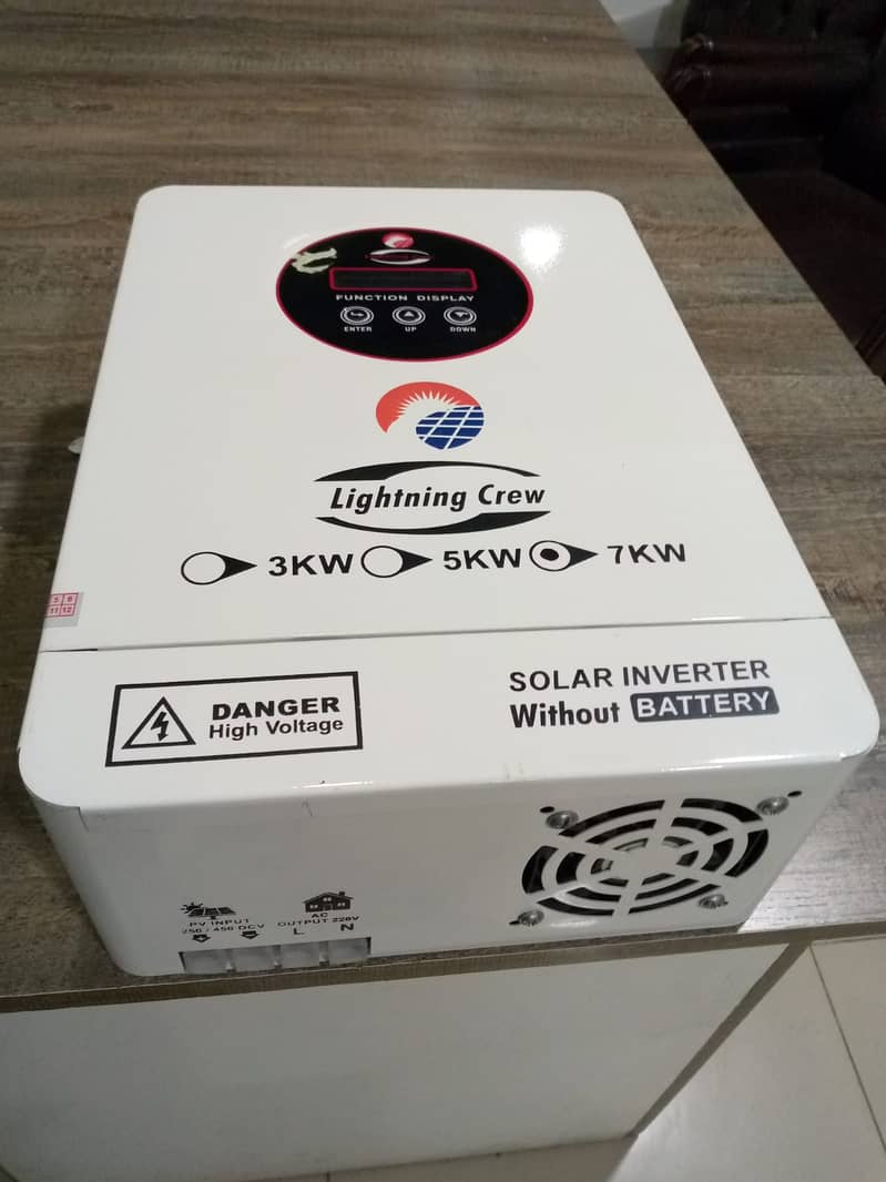 Lightning crew 7kw,  5kw,  3kw solar inverter without battery 3