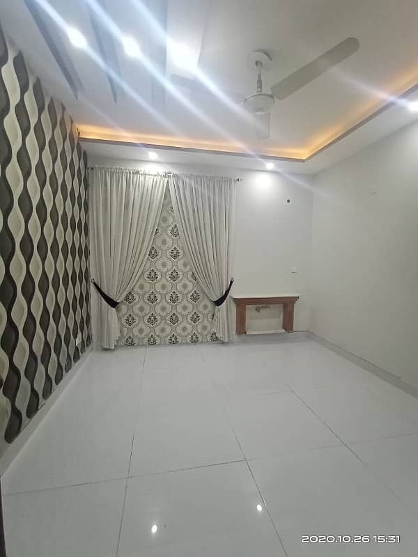 1 Kanal Upper Portion Available For Rent In DHA Phase 6 Lahore 8