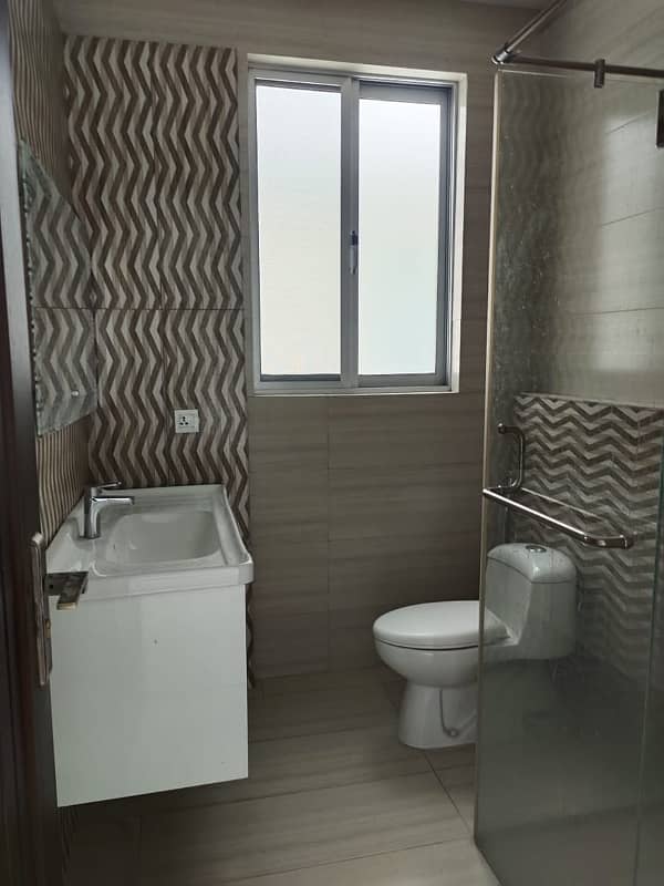 lower Portion Locked 10 Marla upper Portion Available For Rent In EX AIR AVENUE Lahore 3