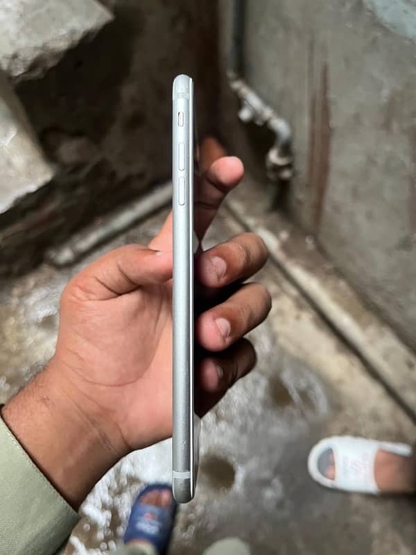 iphone 7plus 256gb pta approved 2