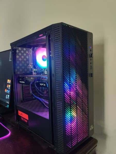 Ryzen 5 3600 and RX 6600 Gaming PC Build 1