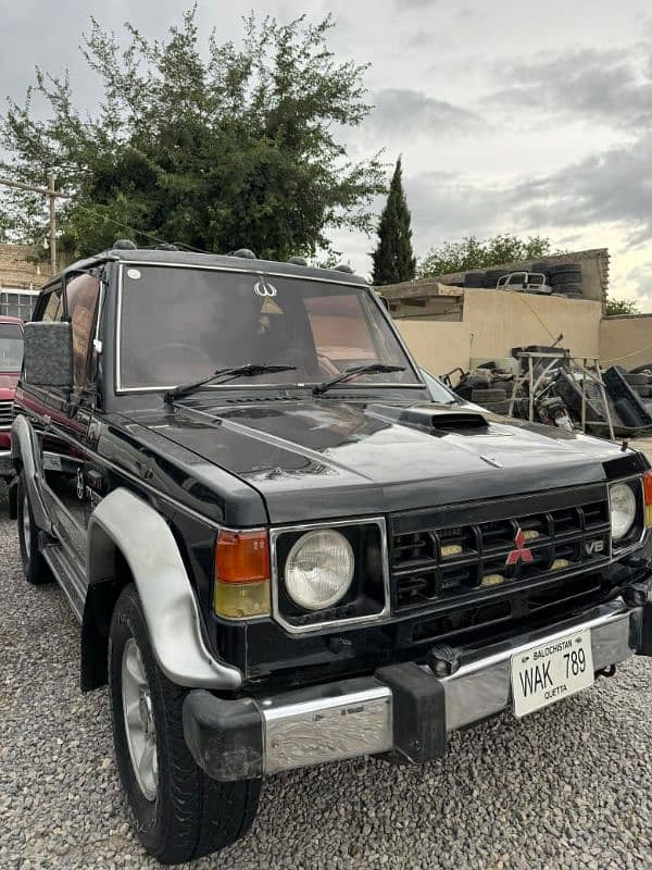 Mitsubishi Pajero 1990 MMC 0