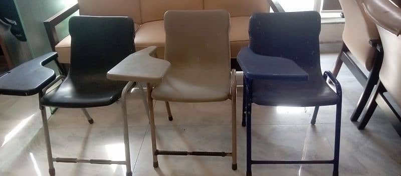 Student Chairs in different colors for sale 0