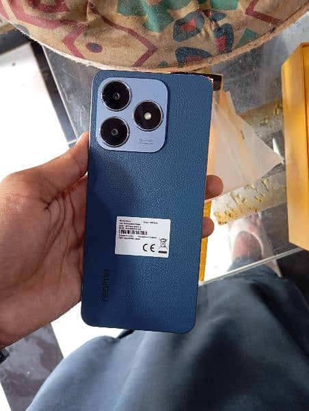 Realme C63 5