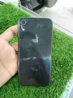 I phone xR 64gb jv condition 10 by 9 back raf 0