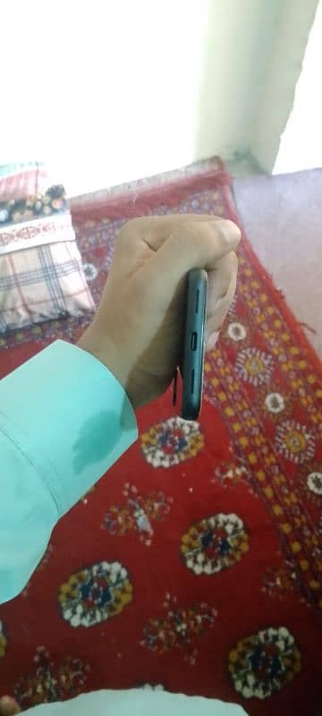 Google pixel 4 10/10 condition my what's app number is 03224616581 5