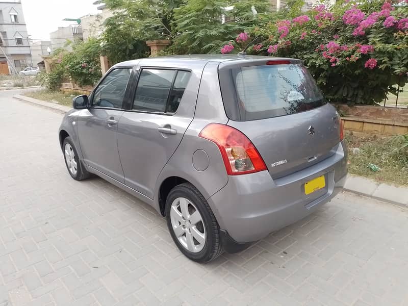 Suzuki Swift 2019 1.3DLX Full Original 5