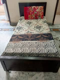 single bed new condition 3 months use