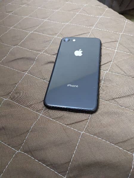 Iphone 8 PTA APPROVED 4