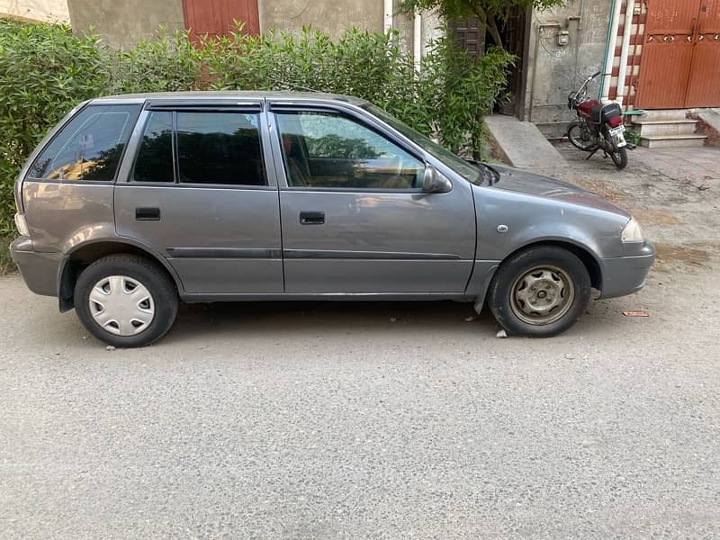 Suzuki Cultus VXR 2011 exellent condition 2