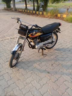 Honda 125 model 20 bata 21 for sale