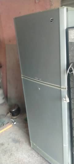 Pel good condition frige