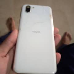 Aquos r2 non pta back glass broken 0