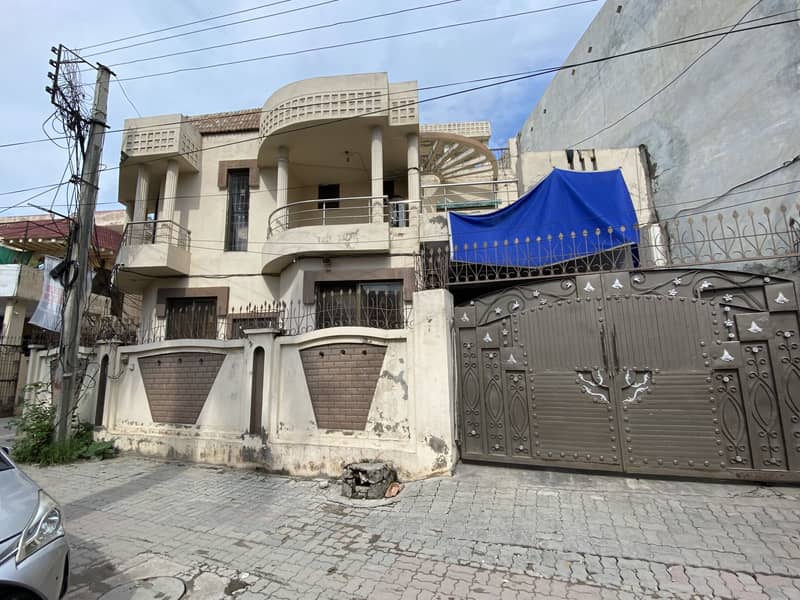 Corner House For Sale In Khan Mehal Road. 0