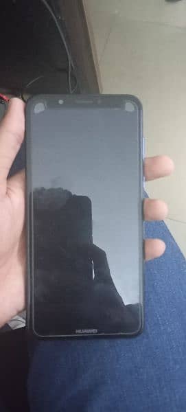 Huawei y7 prime 2018    4/64 2