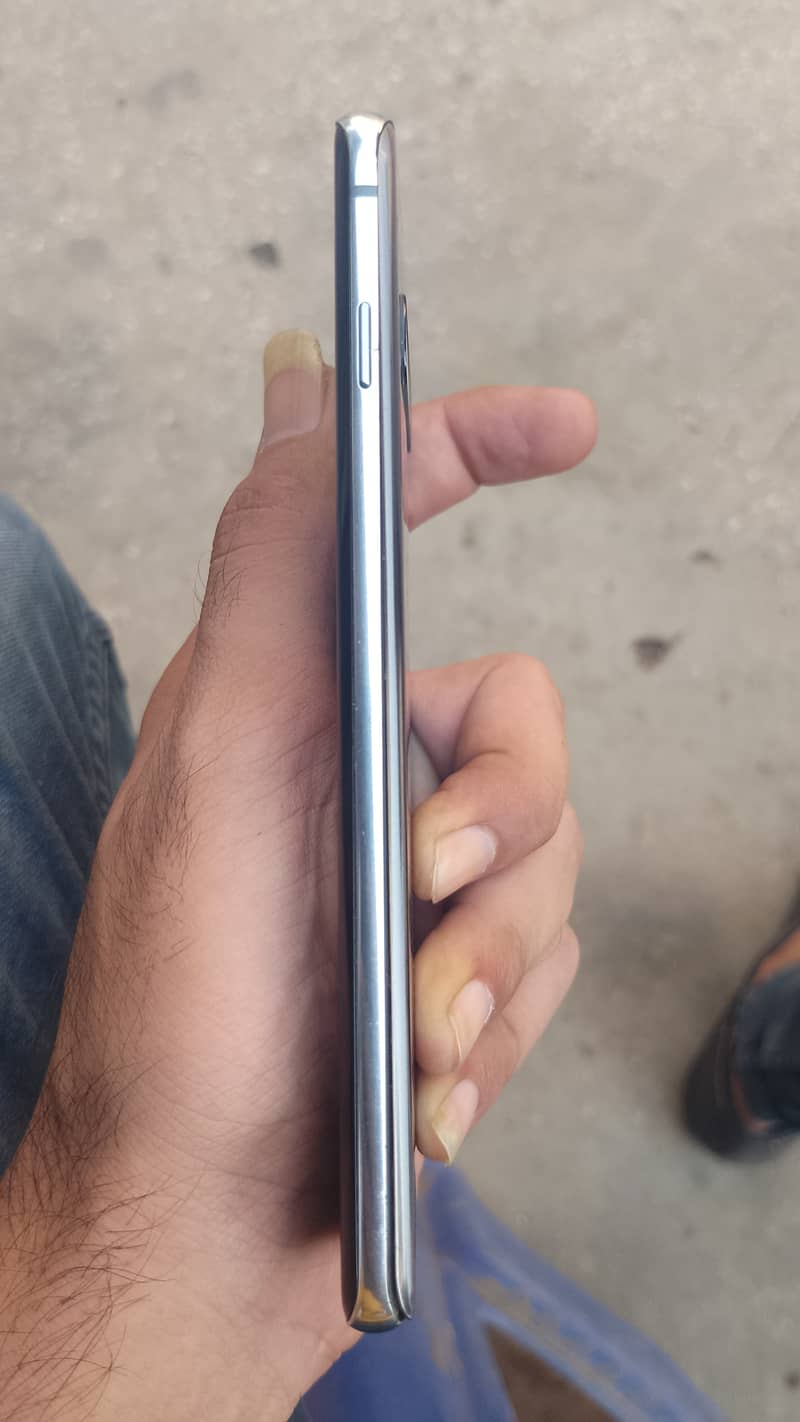 Samsung Galaxy S10 8gb 128gb 7