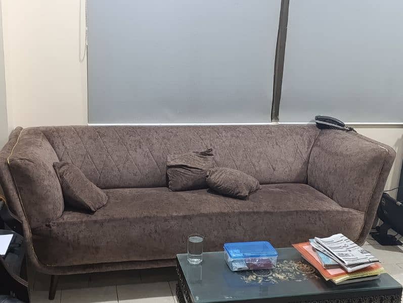 5 Seater sofa with 2 table 1