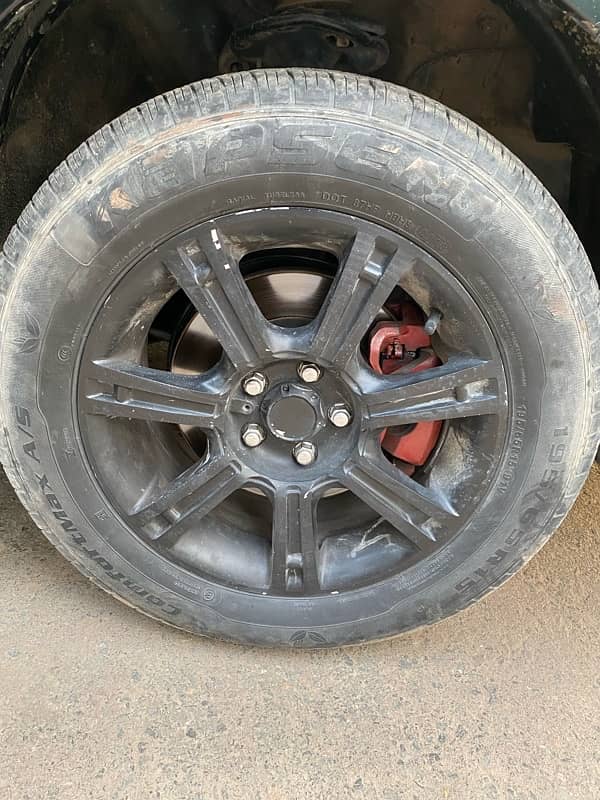 Toyota Corolla GLI Automatic premium Alloy Rims complete genuine 15