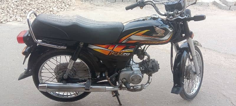 fist owner Honda 2022 urgent sell 03057041171 2