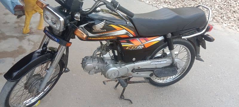 fist owner Honda 2022 urgent sell 03057041171 5