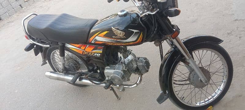 fist owner Honda 2022 urgent sell 03057041171 10