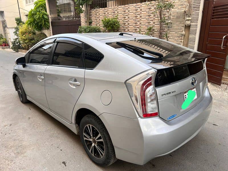 Toyota Prius 2013/17 4