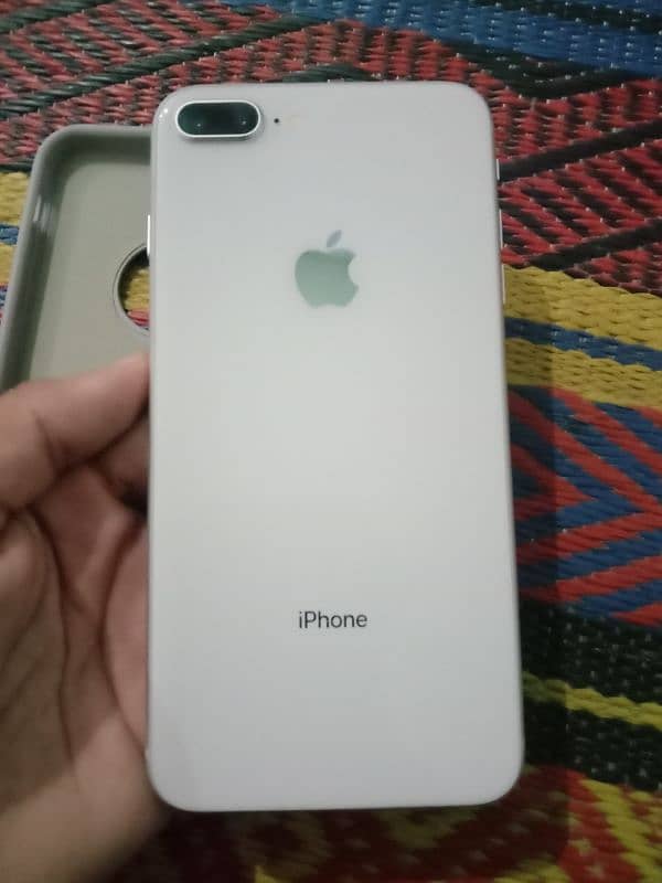 iphone 8 Plus 64gb 10/10 Condition 81% bettery health genuine peace 1