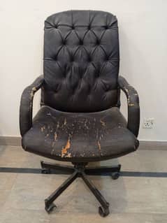 chair available for sale 0