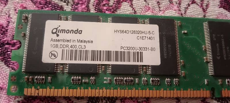 1 GB Ram urgent sale 1