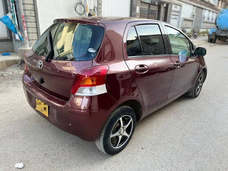 Toyota Vitz 2009 3