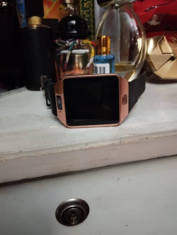 smart watches Sim walei One box pack n One used 3