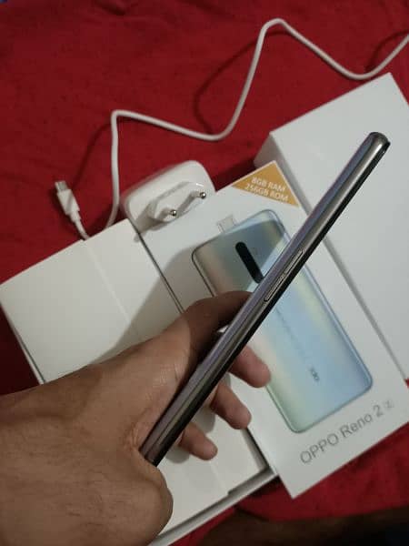 Oppo Reno 2z 256GB+8gb with box Charger. . Pop-Up Selfie Camera 7