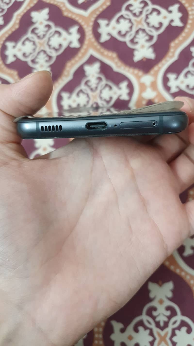 Samsung s21 fe 5g 256gb non pta, message on OLX number not working 1