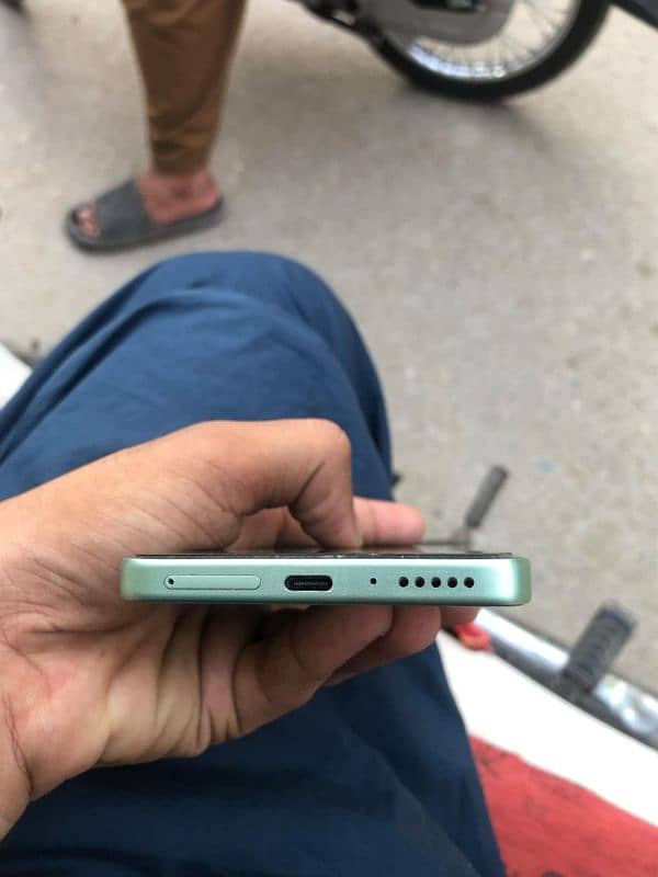 Xiaomi Redmi note 13  8/256GB 3