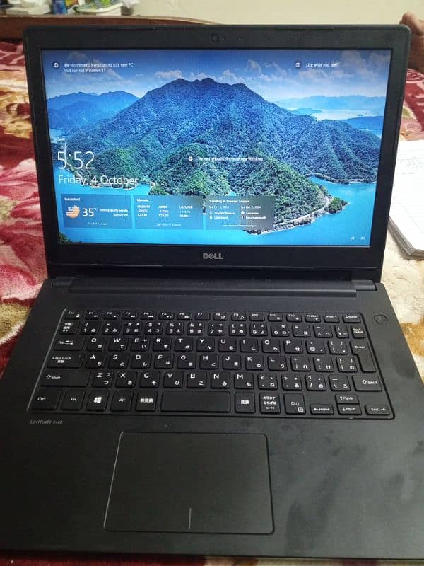 Dell Laptop 3