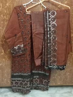 Net kameez with net dupatta with shwlar