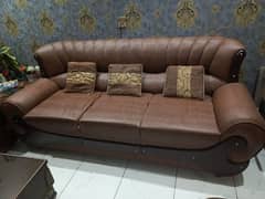 5 seater molty foam leather sofa set and 2 bedroom chairs.