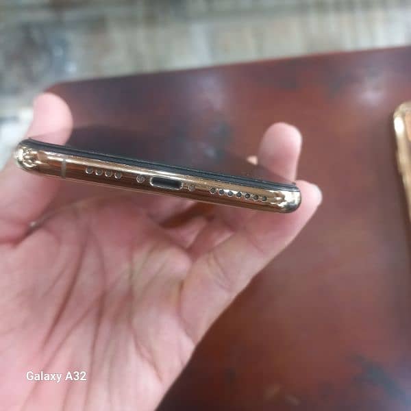 iphone xs max 64gb pta approved jv 4