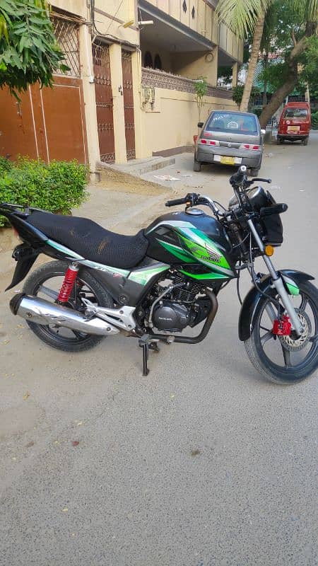 HONDA CB150 LOW MILEAGE 1