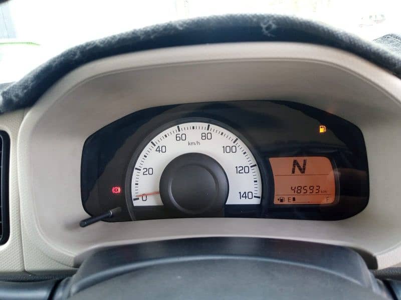 Toyota Vitz 2010 Register 2013 6