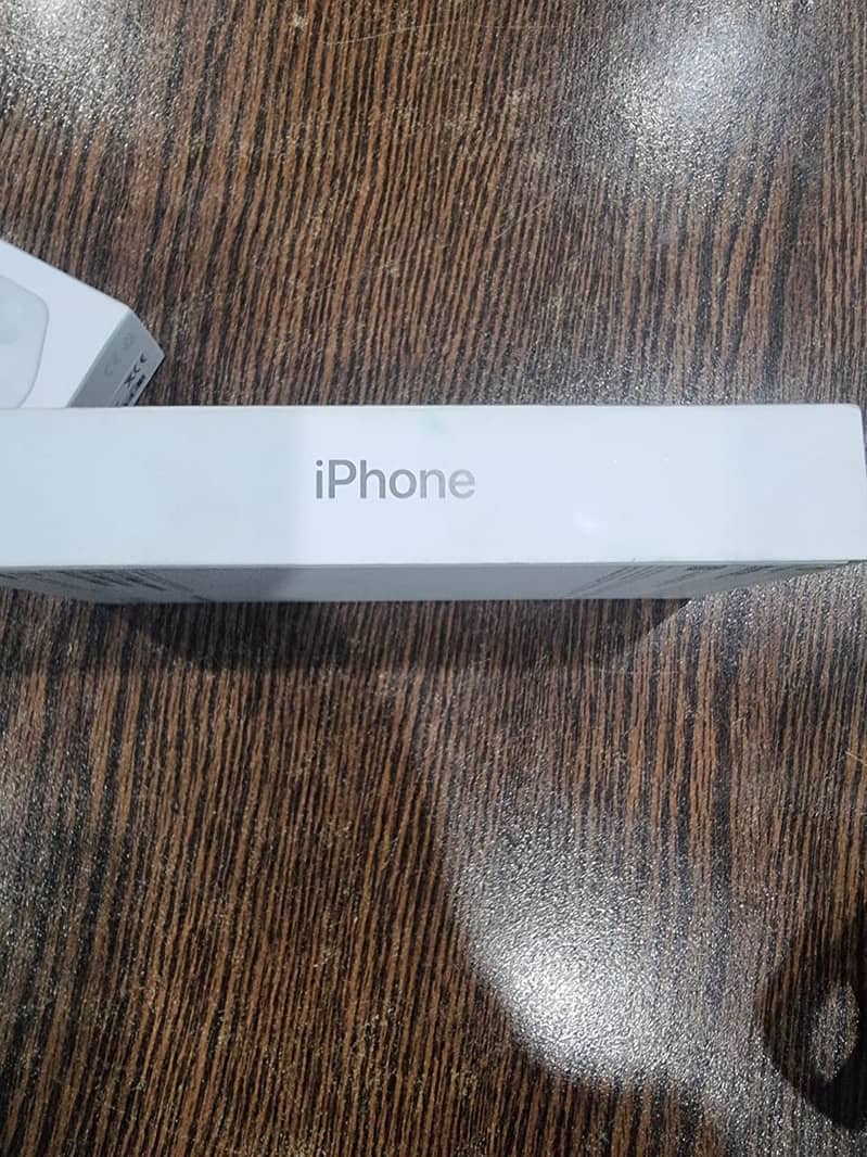 i Phone 15 Pro Max / 256 GB / Non Pta / Box Pack 1