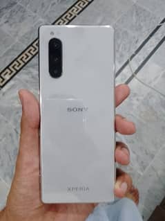 Sony Xperia 5 non PTA 64 GB 9/10 condition 0